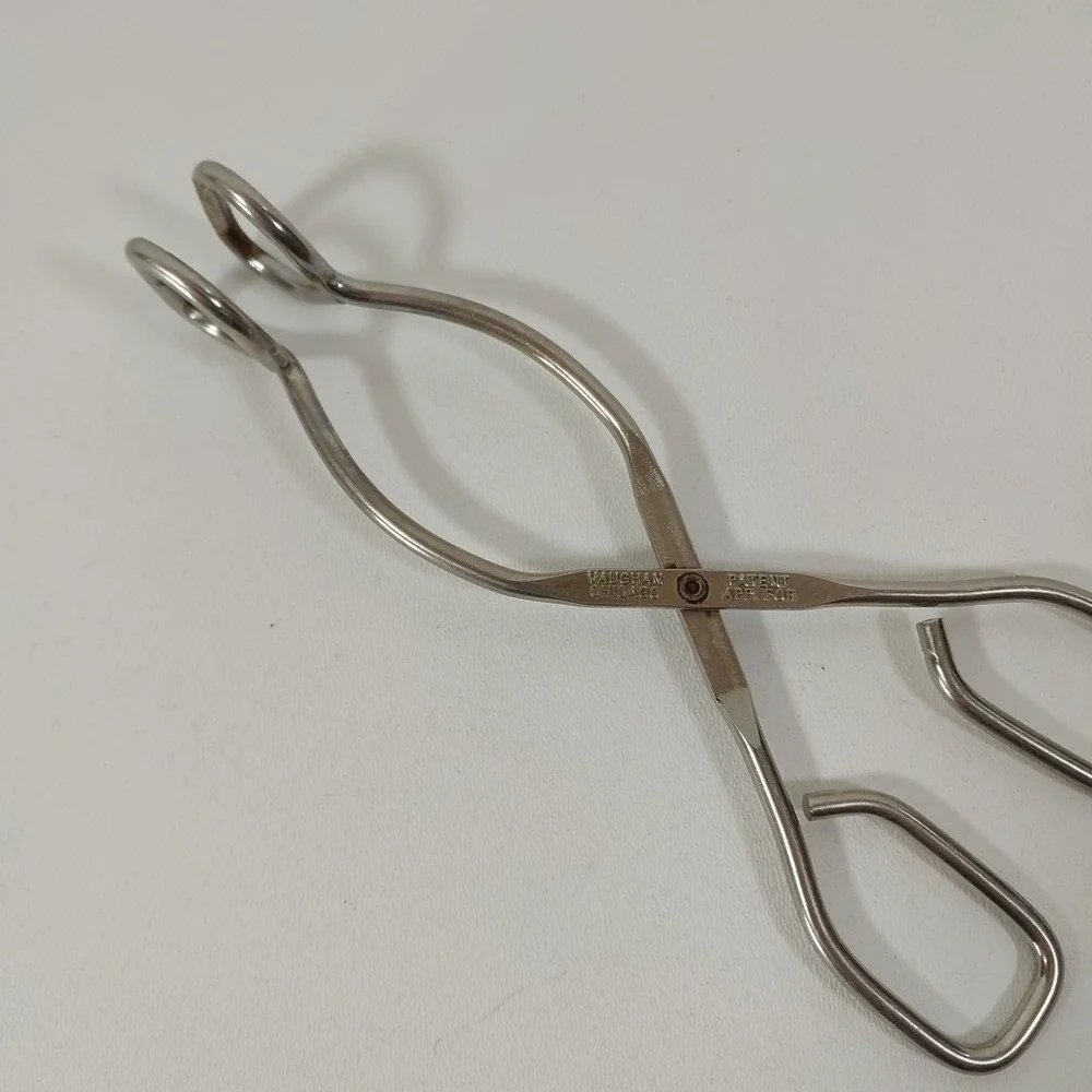 Vintage‎ Vaughn Chicago Kitchen Tongs 7.5
